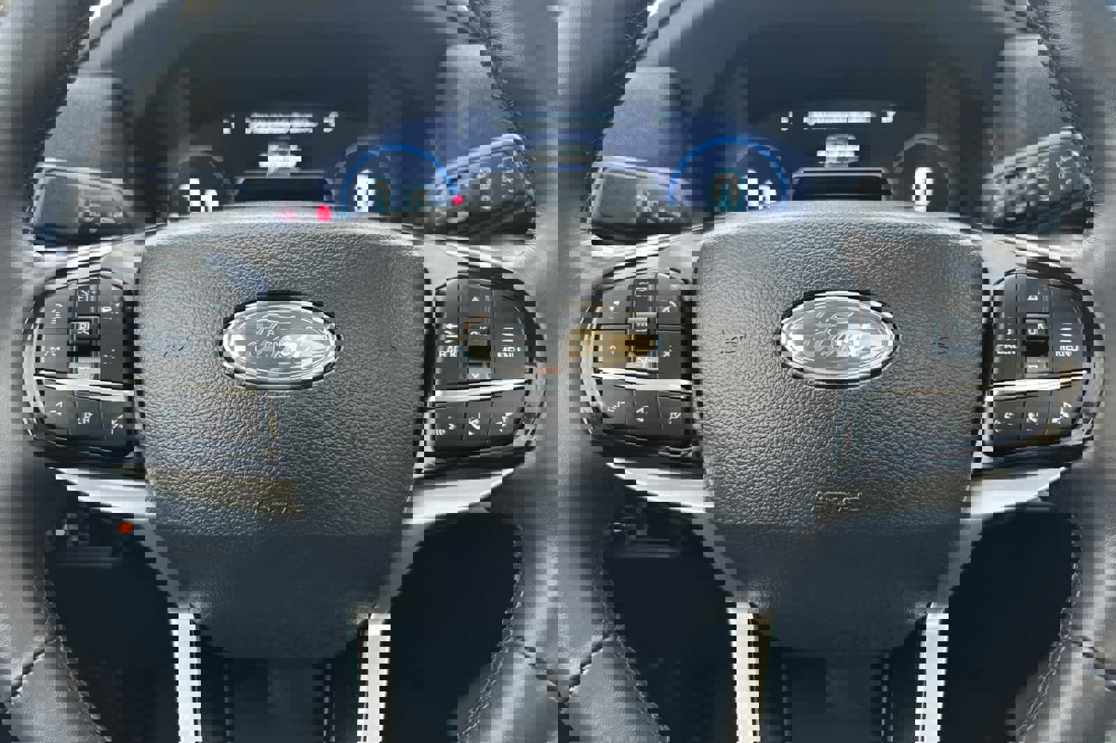 Certified 2025 Ford Explorer Platinum w/ Ultimate Package image 24