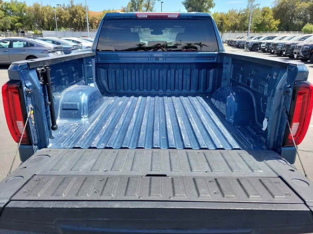 Used 2024 GMC Sierra 1500 SLT image 25