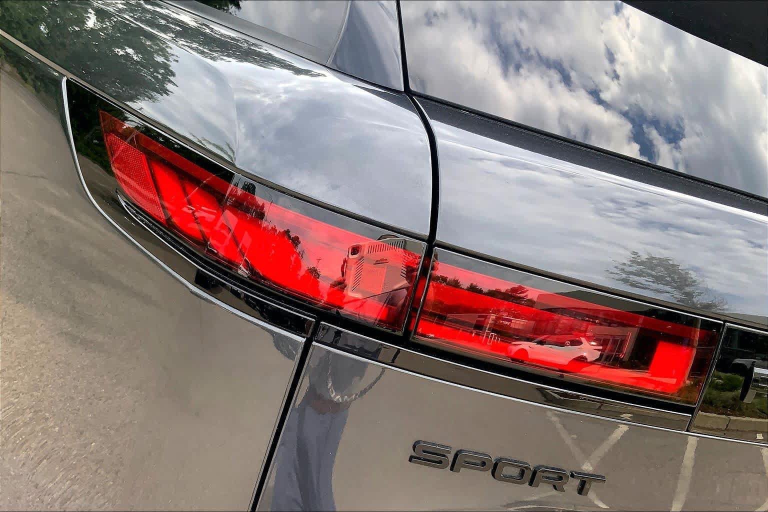Used 2023 Land Rover Range Rover Sport SE Dynamic AWD/4WD image 26