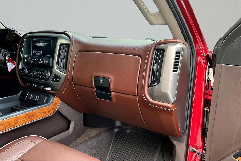 Used 2018 Chevrolet Silverado 1500 High Country AWD/4WD image 26