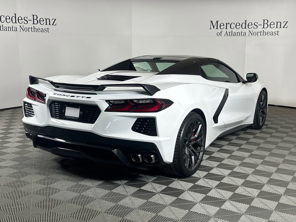 Used 2024 Chevrolet Corvette Stingray Preferred Conv w/ Z51 Performance Package RWD image 7