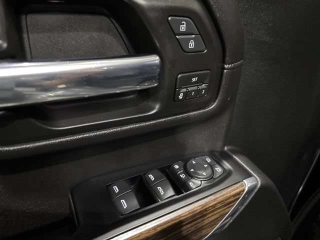 Used 2020 Chevrolet Silverado 2500 High Country AWD/4WD image 14