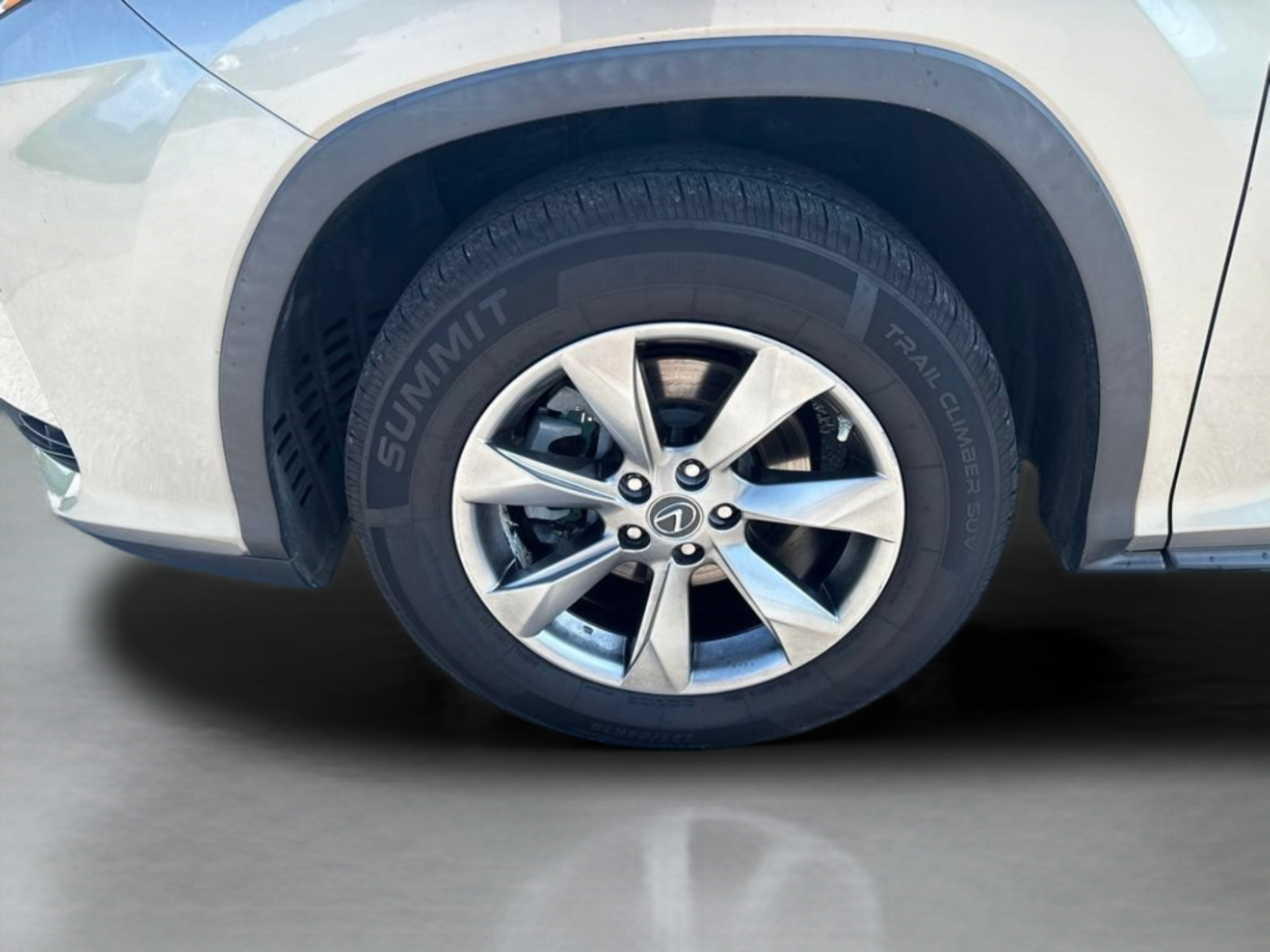 Used 2019 Lexus RX 350 AWD w/ Navigation Package image 38