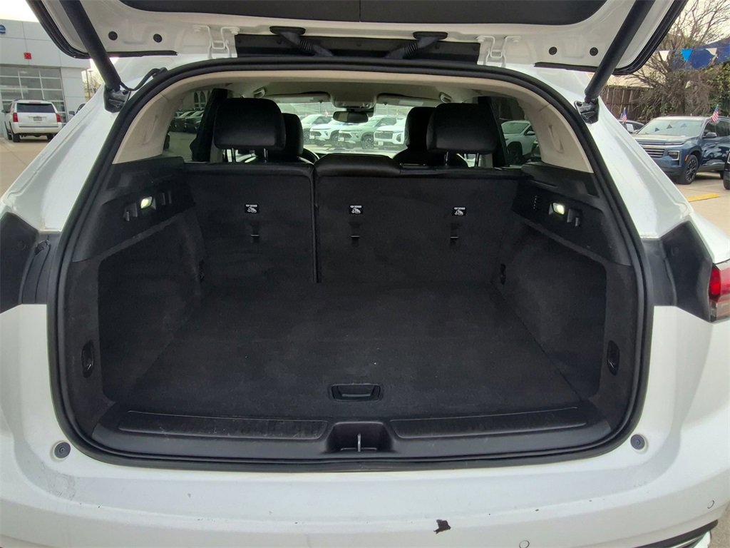 Used 2023 Buick Envision Essence image 22