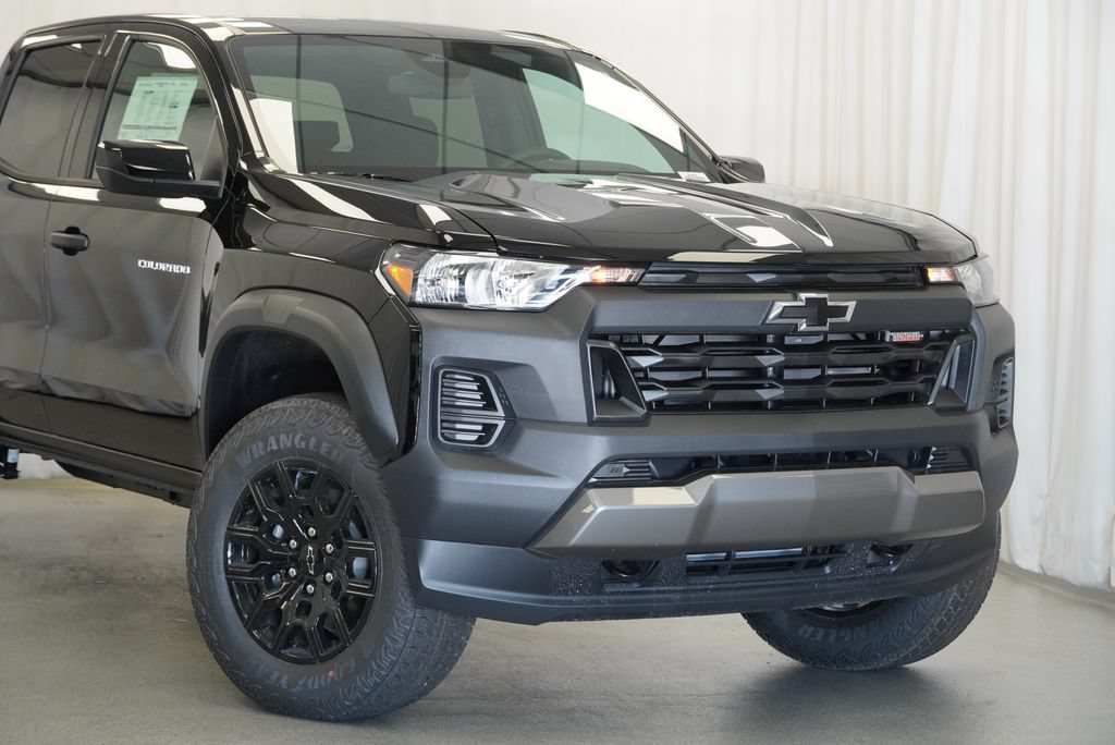 New 2026 Chevrolet Colorado Trail Boss AWD/4WD image 9