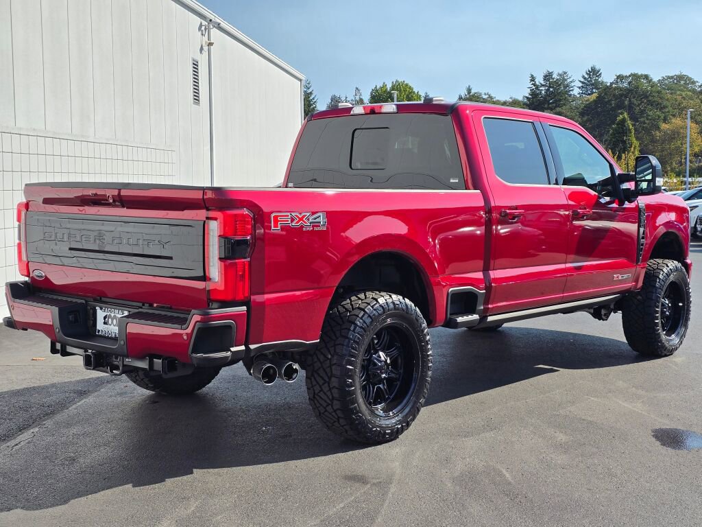 Used 2025 Ford F350 Platinum image 3