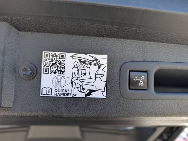 Certified 2023 Toyota Sienna XLE FWD image 29