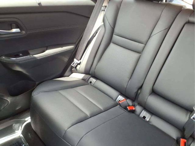 Certified 2024 Nissan Rogue SV w/ SV Premium Package FWD image 16