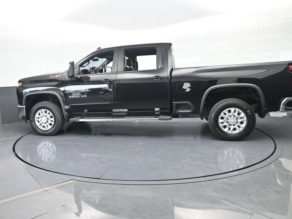 Used 2020 Chevrolet Silverado 2500 LT image 3