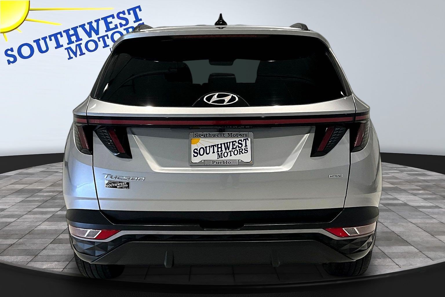 Used 2023 Hyundai Tucson SEL w/ Convenience Package AWD/4WD image 6
