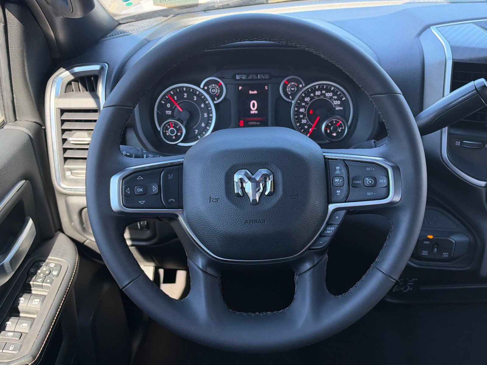 Used 2026 RAM 2500 Big Horn AWD/4WD image 23