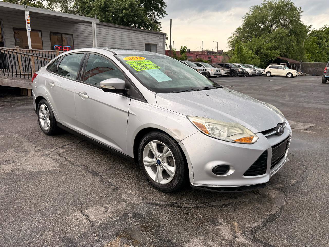 Used 2014 Ford Focus SE FWD image 3