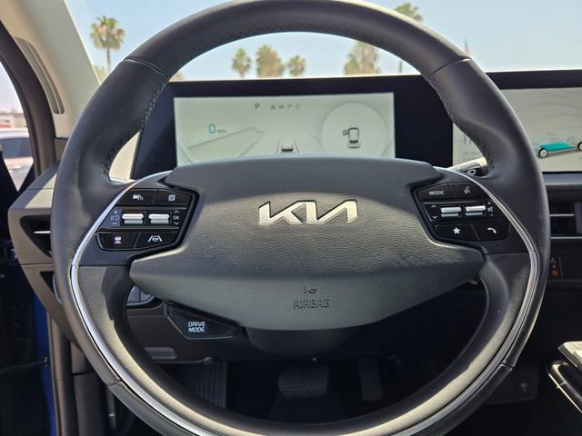 Used 2023 Kia EV6 Wind RWD image 21