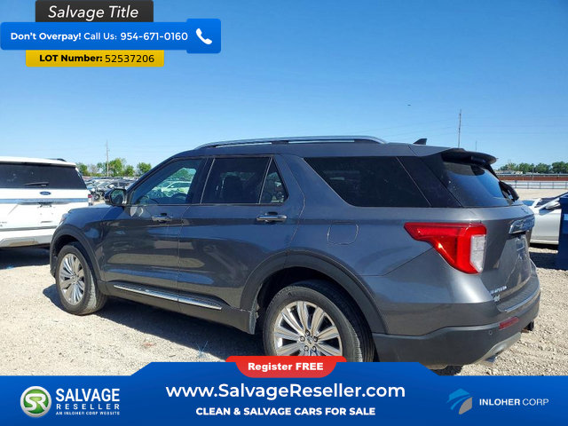 Used 2022 Ford Explorer Limited w/ Equipment Group 301A AWD/4WD image 3