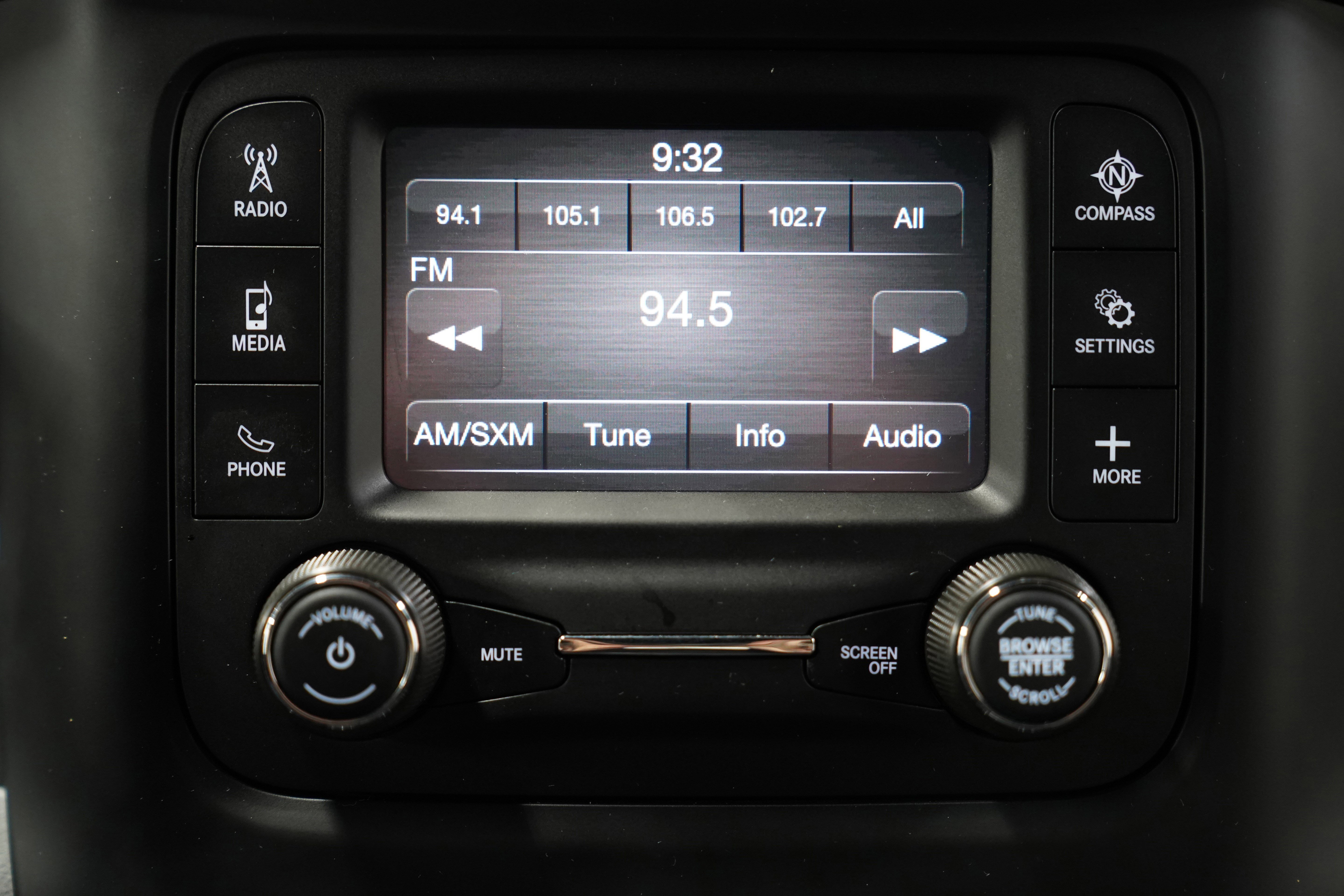 Used 2024 RAM 3500 Tradesman w/ Chrome Appearance Group image 24