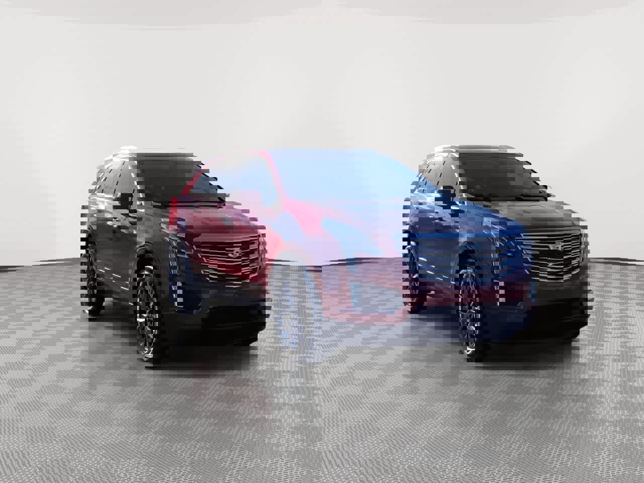 Used 2019 Cadillac XT5 Premium Luxury w/ LPO, Black Ice Package image 2