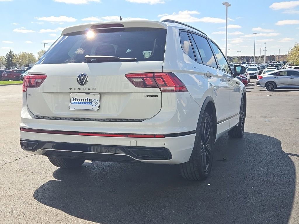 Used 2022 Volkswagen Tiguan SE R-Line AWD/4WD image 9