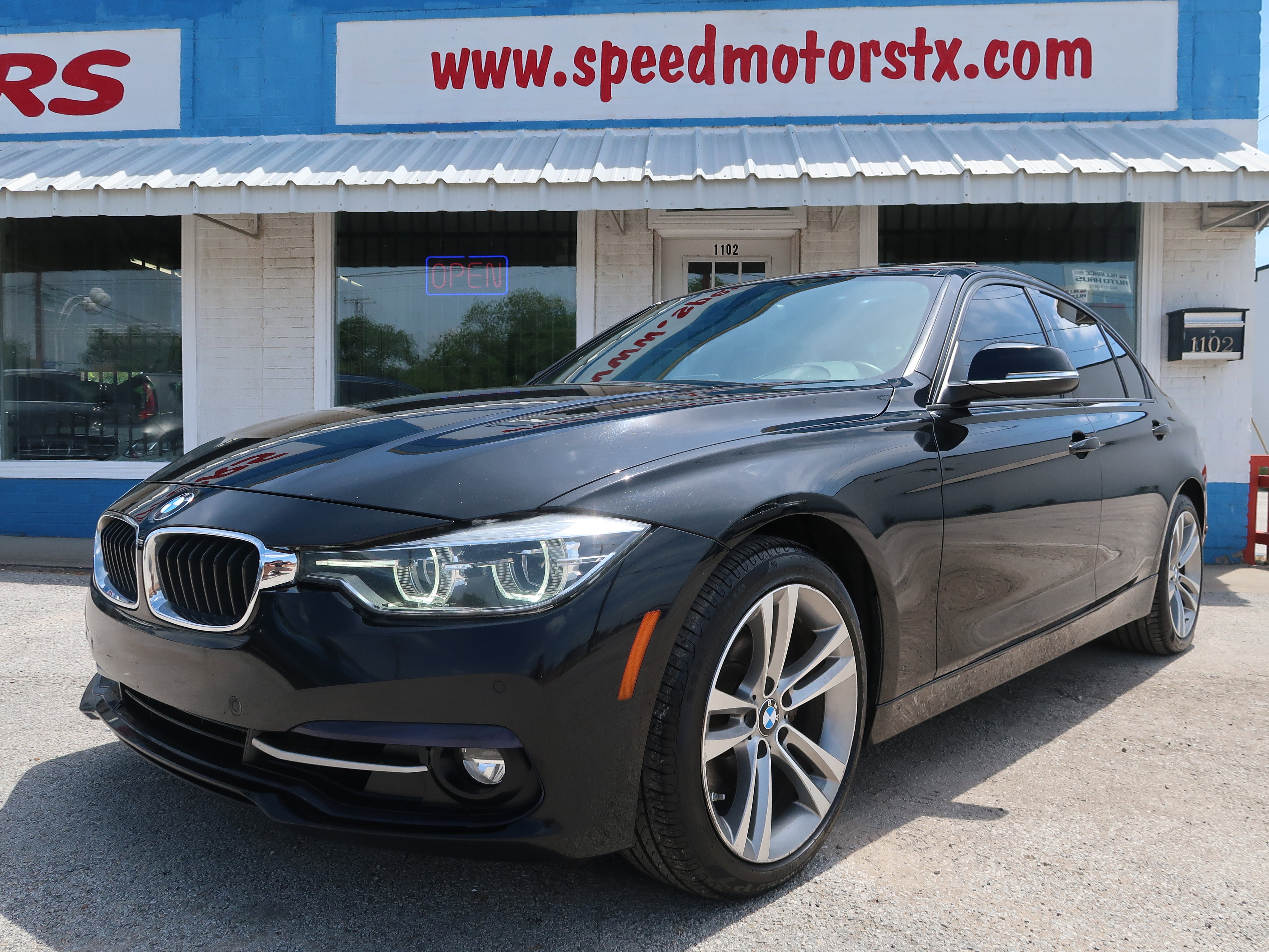 Used 2016 BMW 328i Sedan RWD image 5