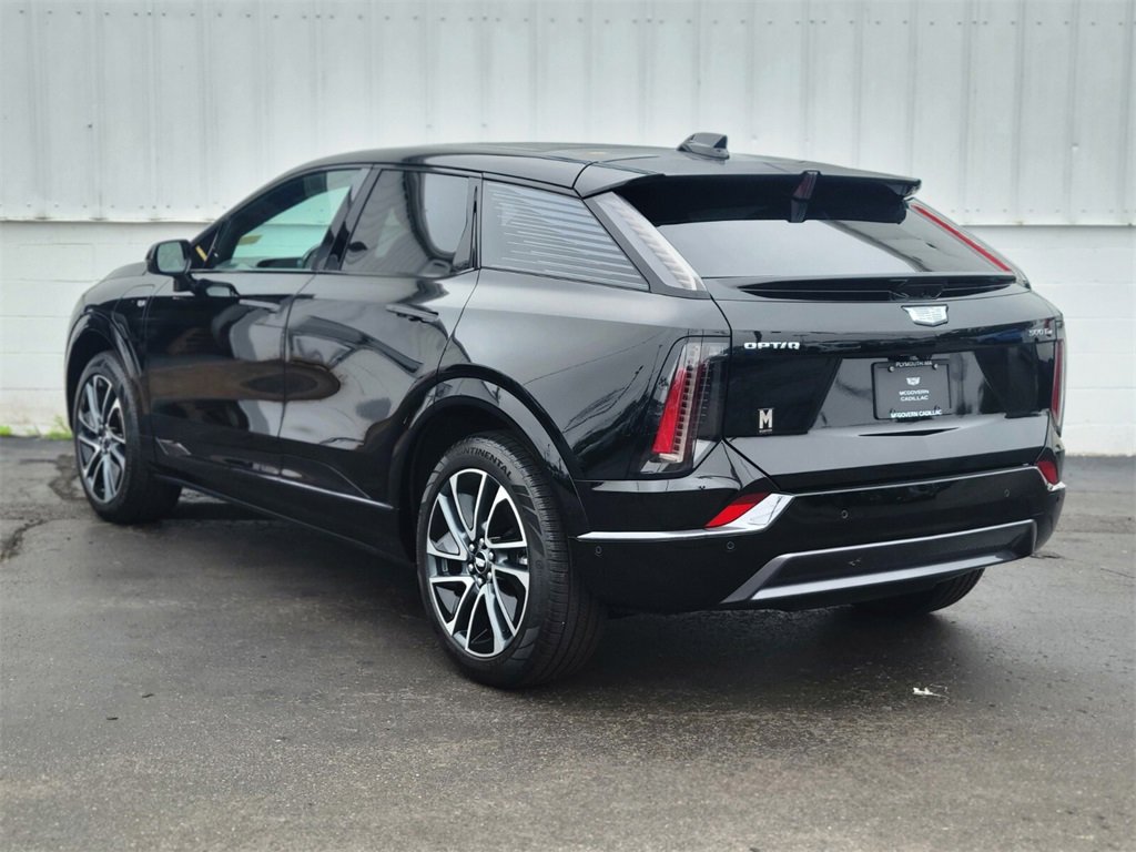 Certified 2025 Cadillac Optiq Sport 1 image 3