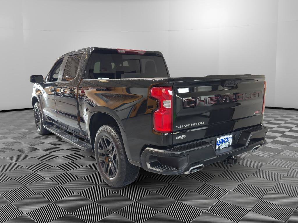 Used 2024 Chevrolet Silverado 1500 RST w/ Convenience Package II AWD/4WD image 3