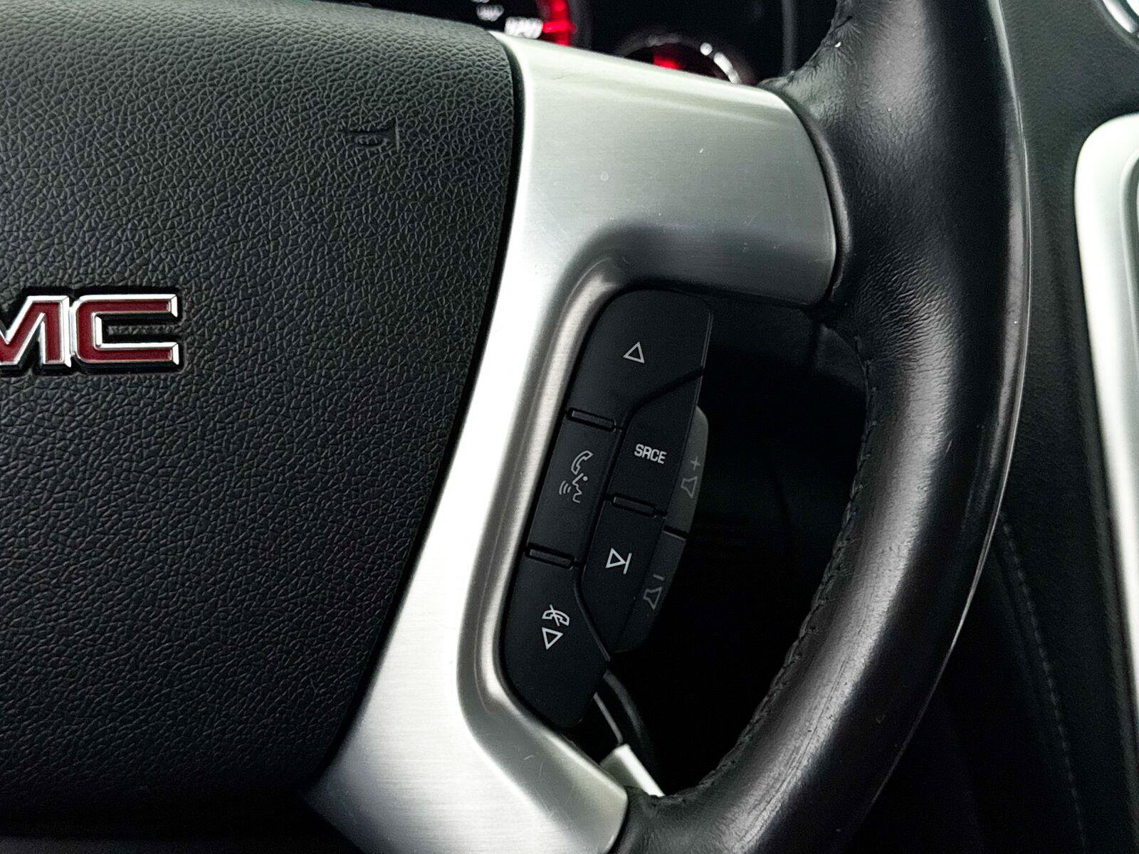 Used 2017 GMC Acadia Limited SLT FWD image 30