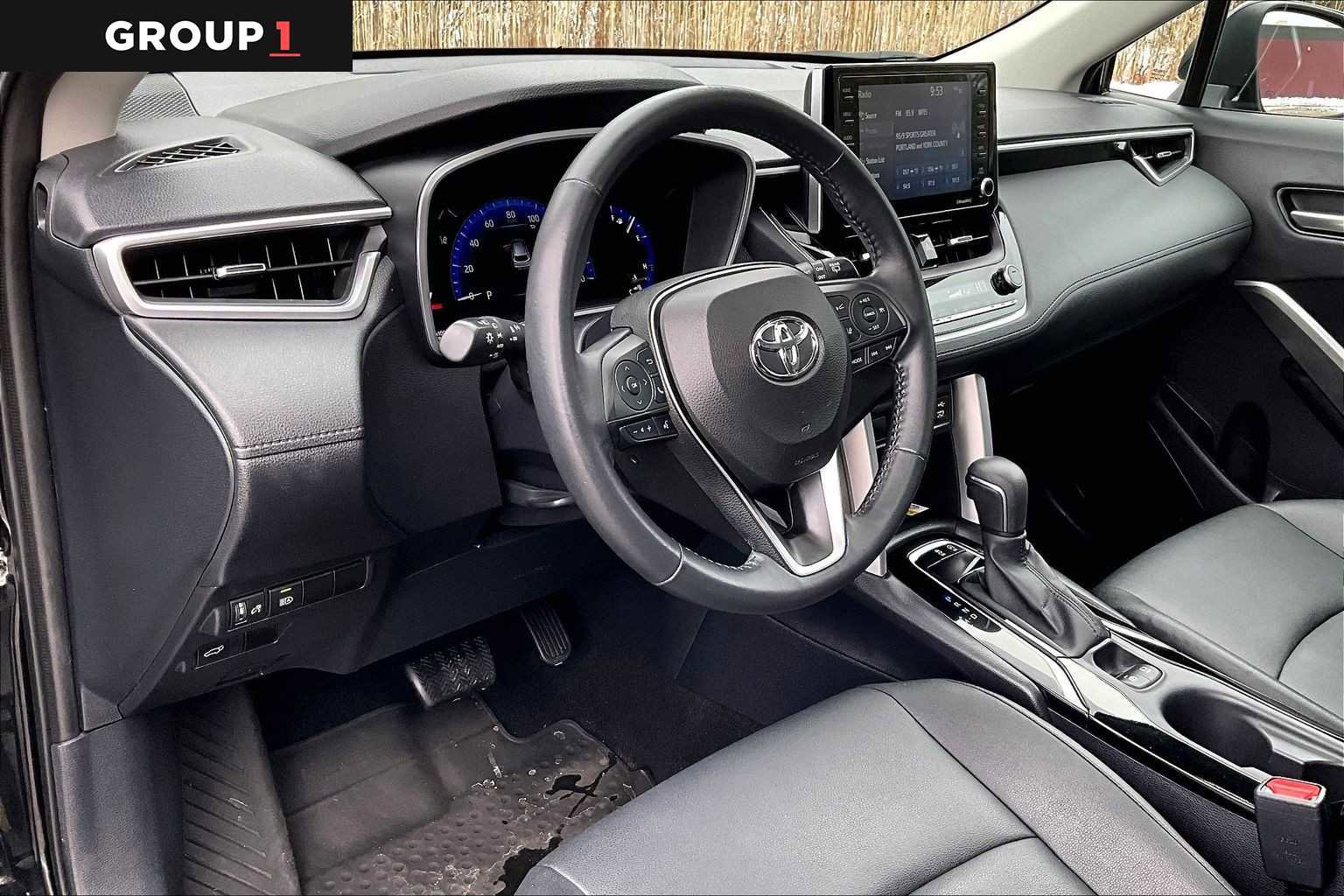 Certified 2022 Toyota Corolla Cross XLE w/ Convenience Package image 17