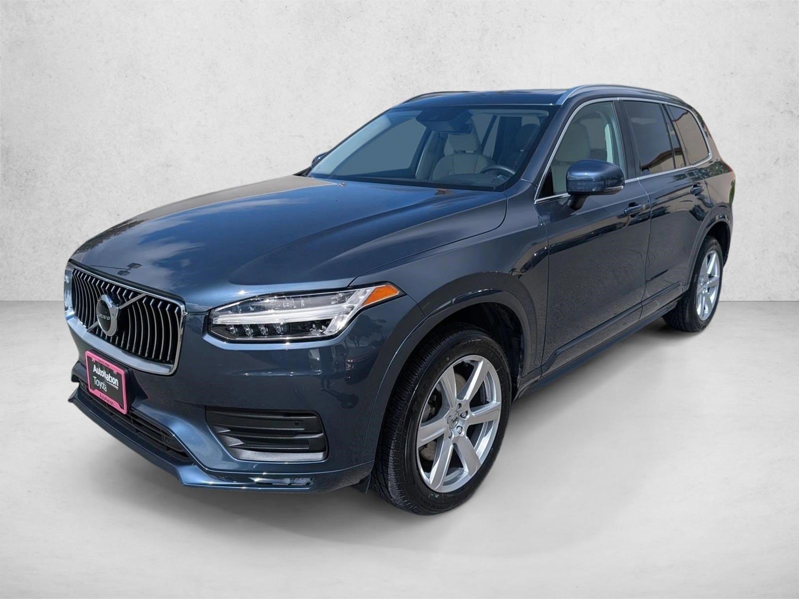 Used 2022 Volvo XC90 T5 Momentum AWD/4WD image 1