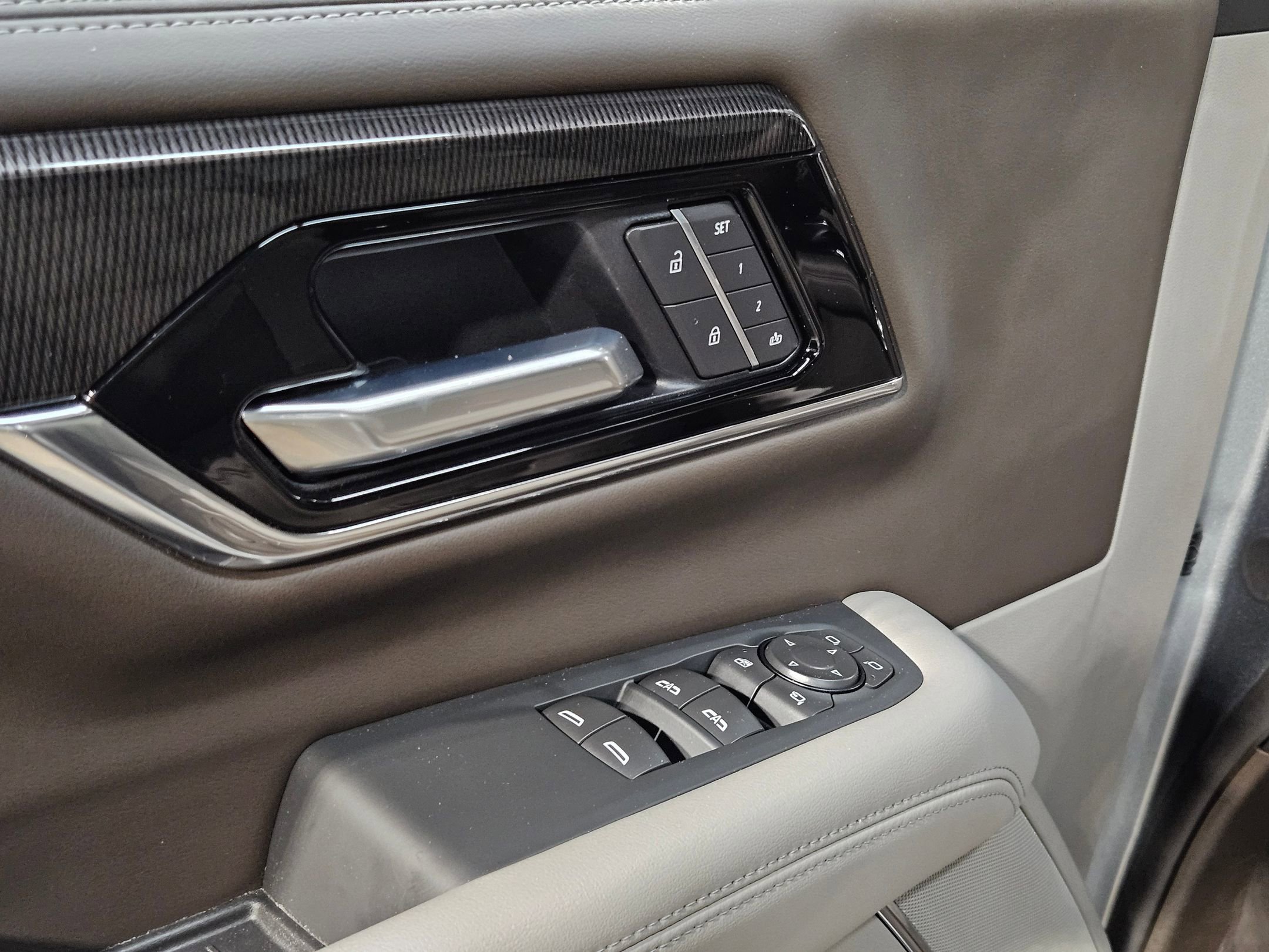 Used 2026 GMC Yukon Elevation image 21