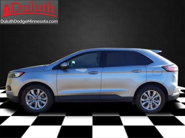Used 2024 Ford Edge Titanium AWD/4WD image 2