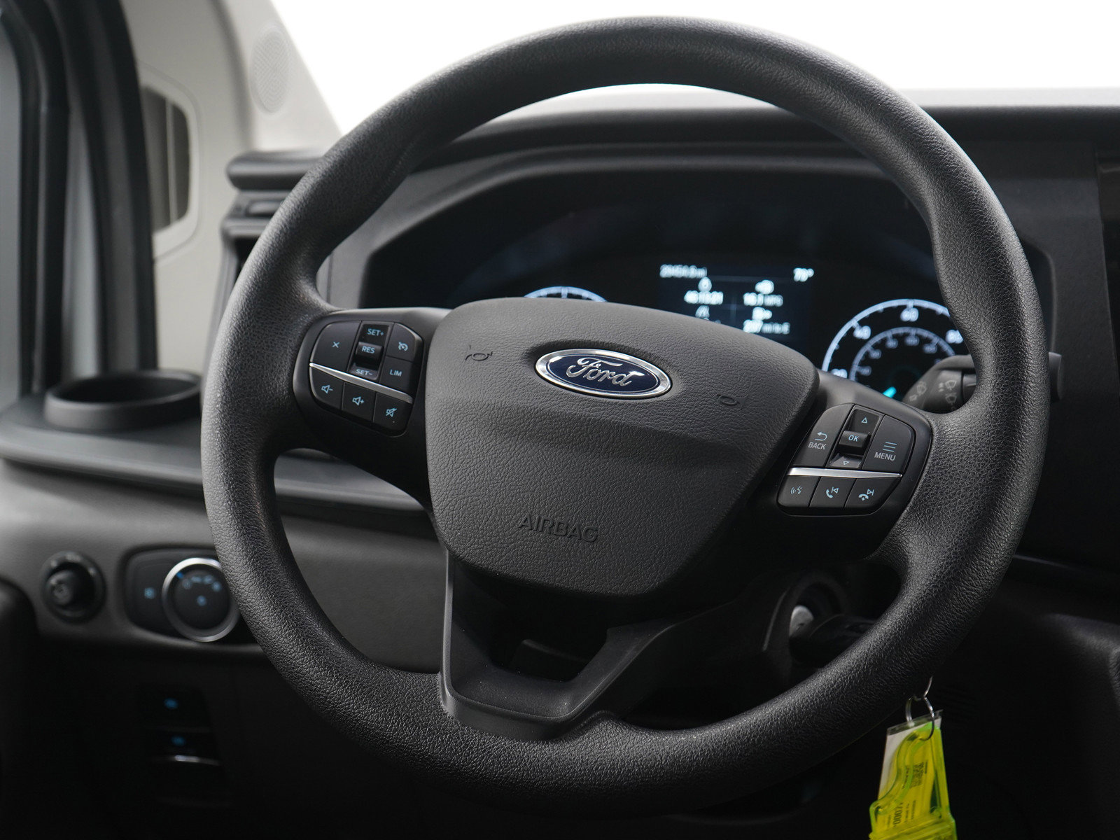 Used 2024 Ford Transit 350 XLT image 17