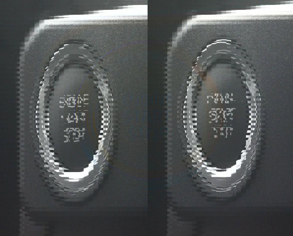 Used 2025 Toyota 4Runner SR5 image 7