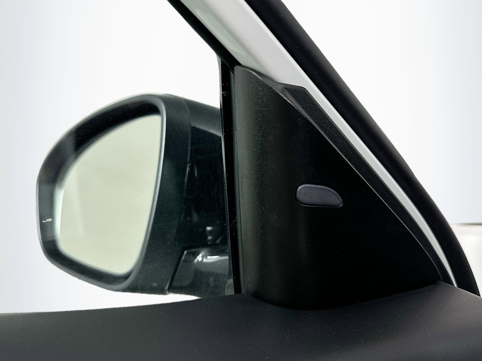 Used 2024 Nissan Altima 2.5 SR image 16