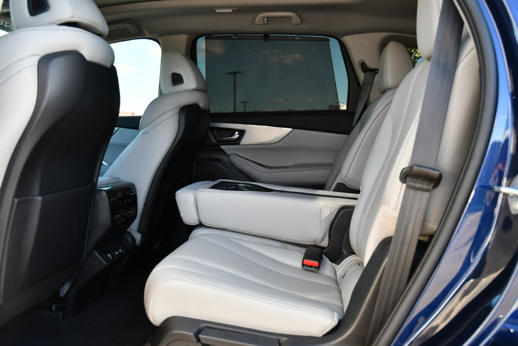 Certified 2023 Acura MDX w/ Technology Package AWD/4WD image 30