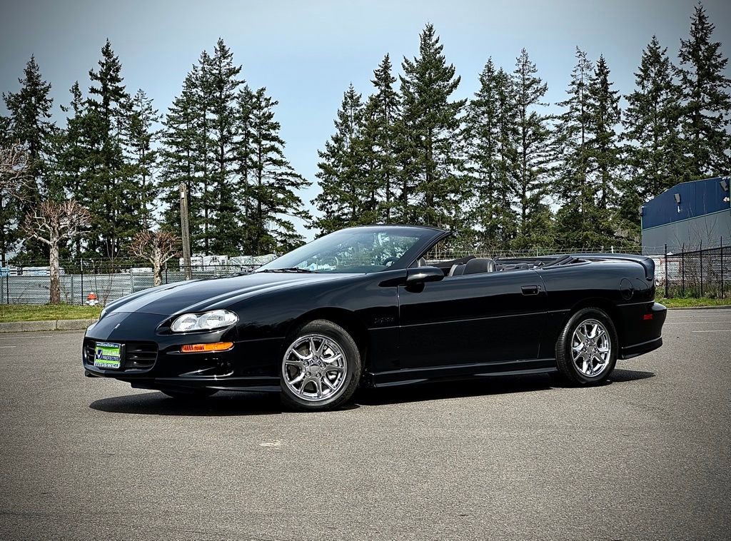 Used 2002 Chevrolet Camaro Z28 w/ Sport Appearance Pkg RWD image 3