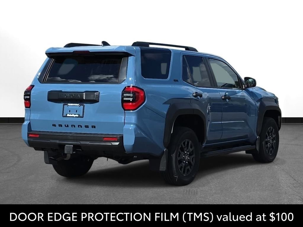 Used 2025 Toyota 4Runner SR5 AWD/4WD image 5