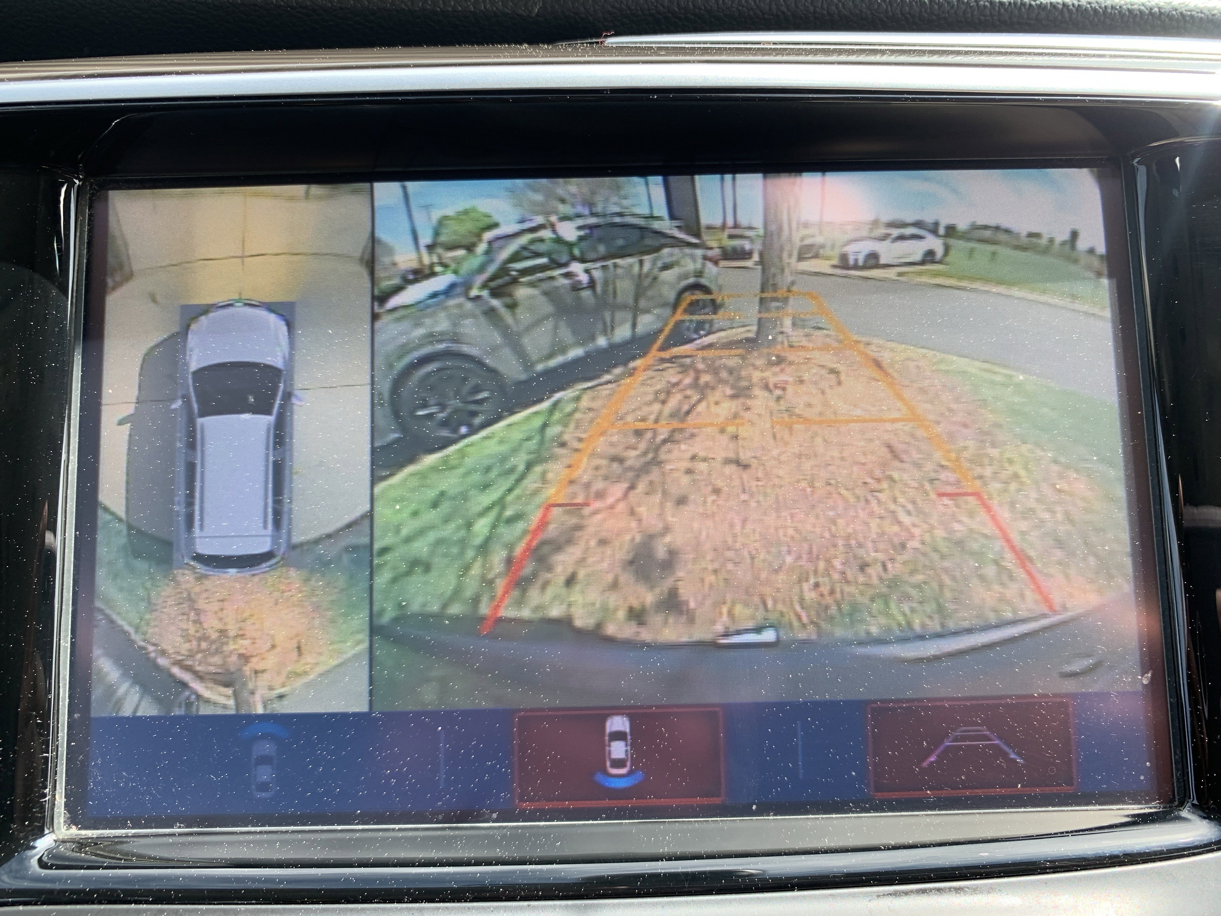 Used 2020 Buick Envision Premium w/ Driver Confidence Package image 25