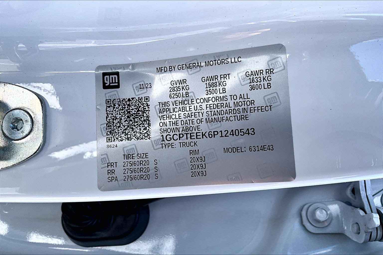 Used 2023 Chevrolet Colorado Trail Boss w/ Technology Package image 36