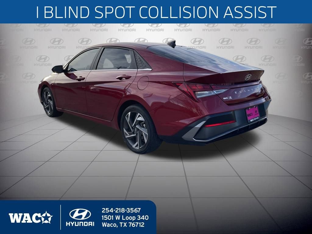 Used 2024 Hyundai Elantra SEL w/ Convenience Package image 11