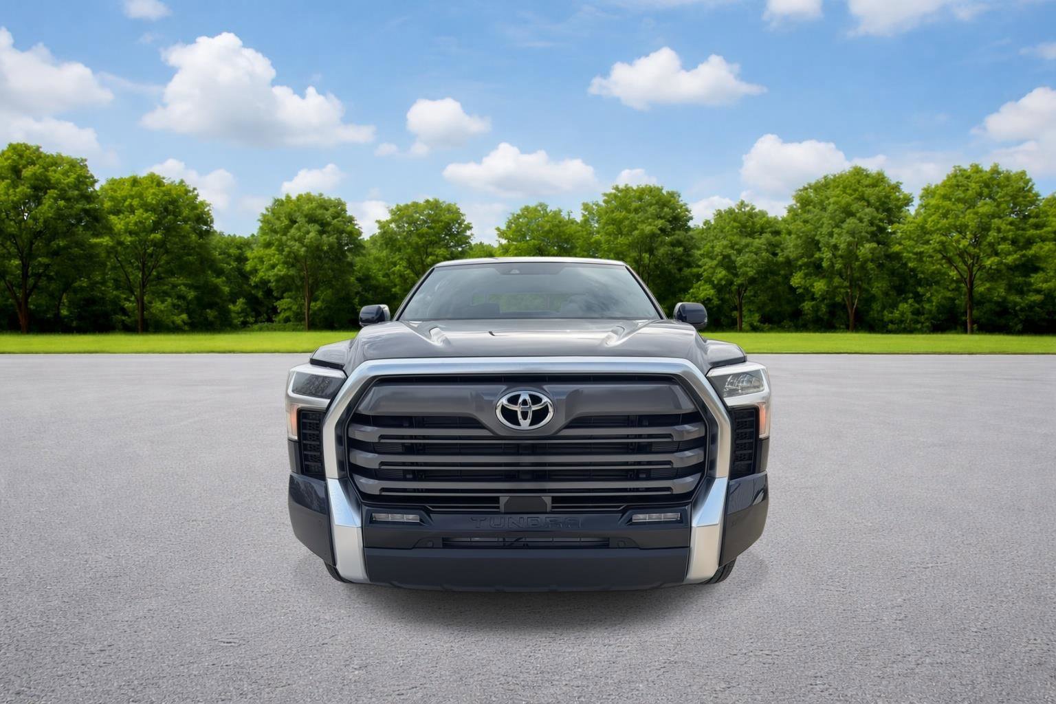 New 2026 Toyota Tundra Limited image 2