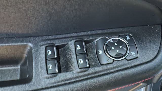 Certified 2024 Ford Edge ST-Line AWD/4WD image 12