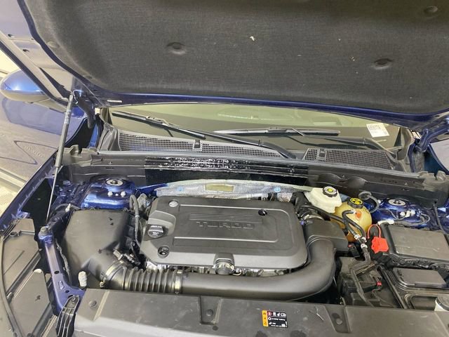 Used 2022 Buick Envision Essence w/ Technology Package I AWD/4WD image 16