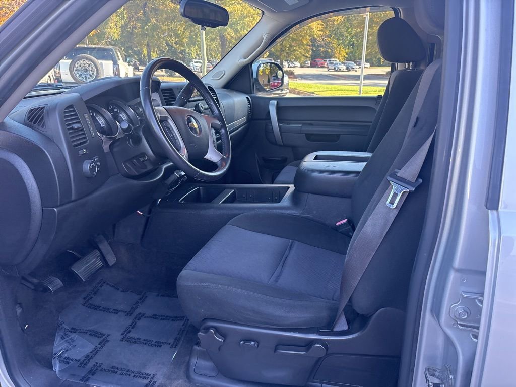 Used 2011 Chevrolet Silverado 1500 LT w/ All-Star Edition image 24