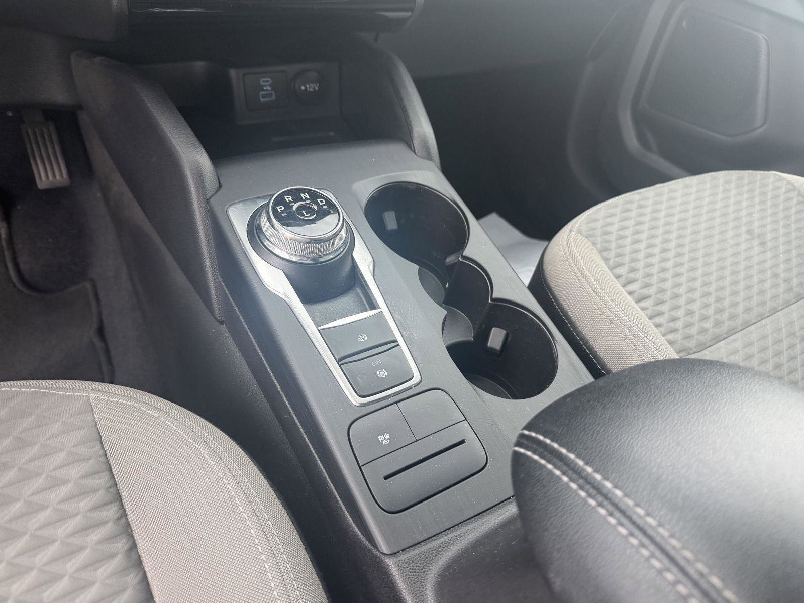 Used 2022 Ford Escape SE AWD/4WD image 10