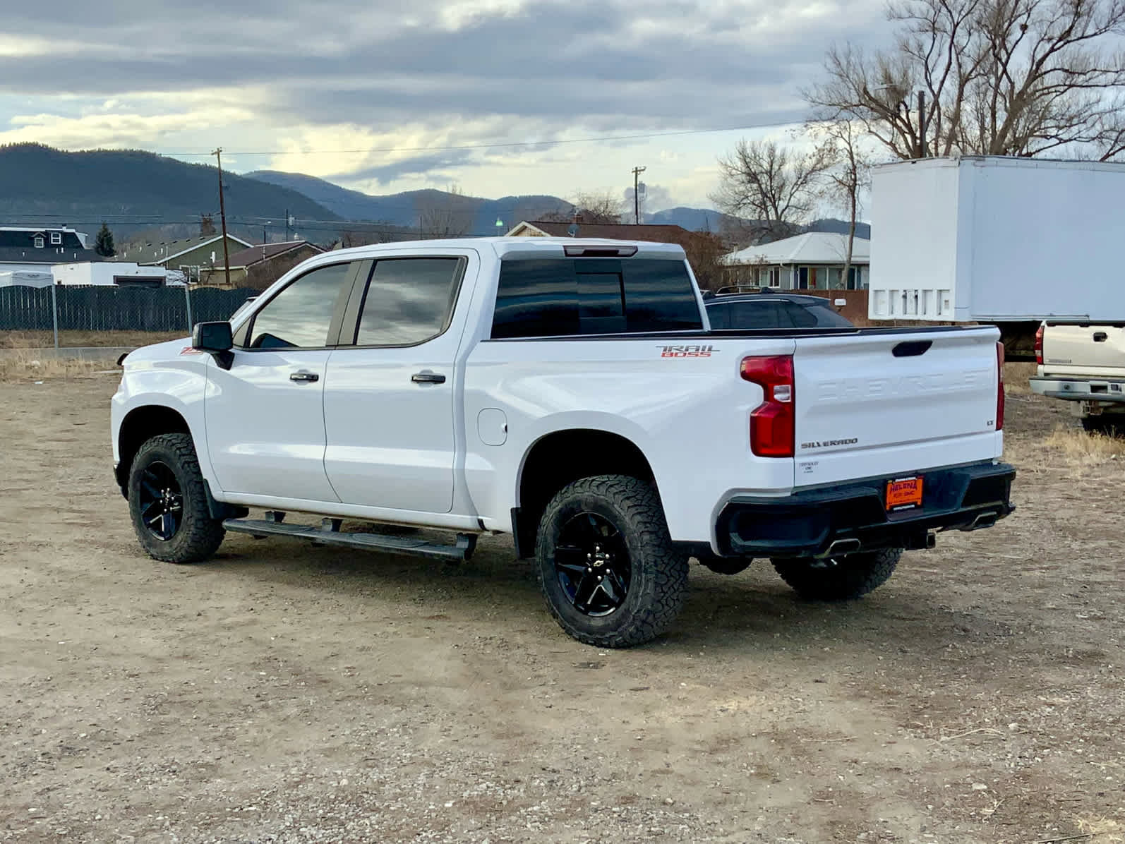 Used 2020 Chevrolet Silverado 1500 LT Trail Boss image 3