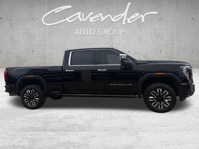 Used 2024 GMC Sierra 2500 Denali Ultimate AWD/4WD image 17