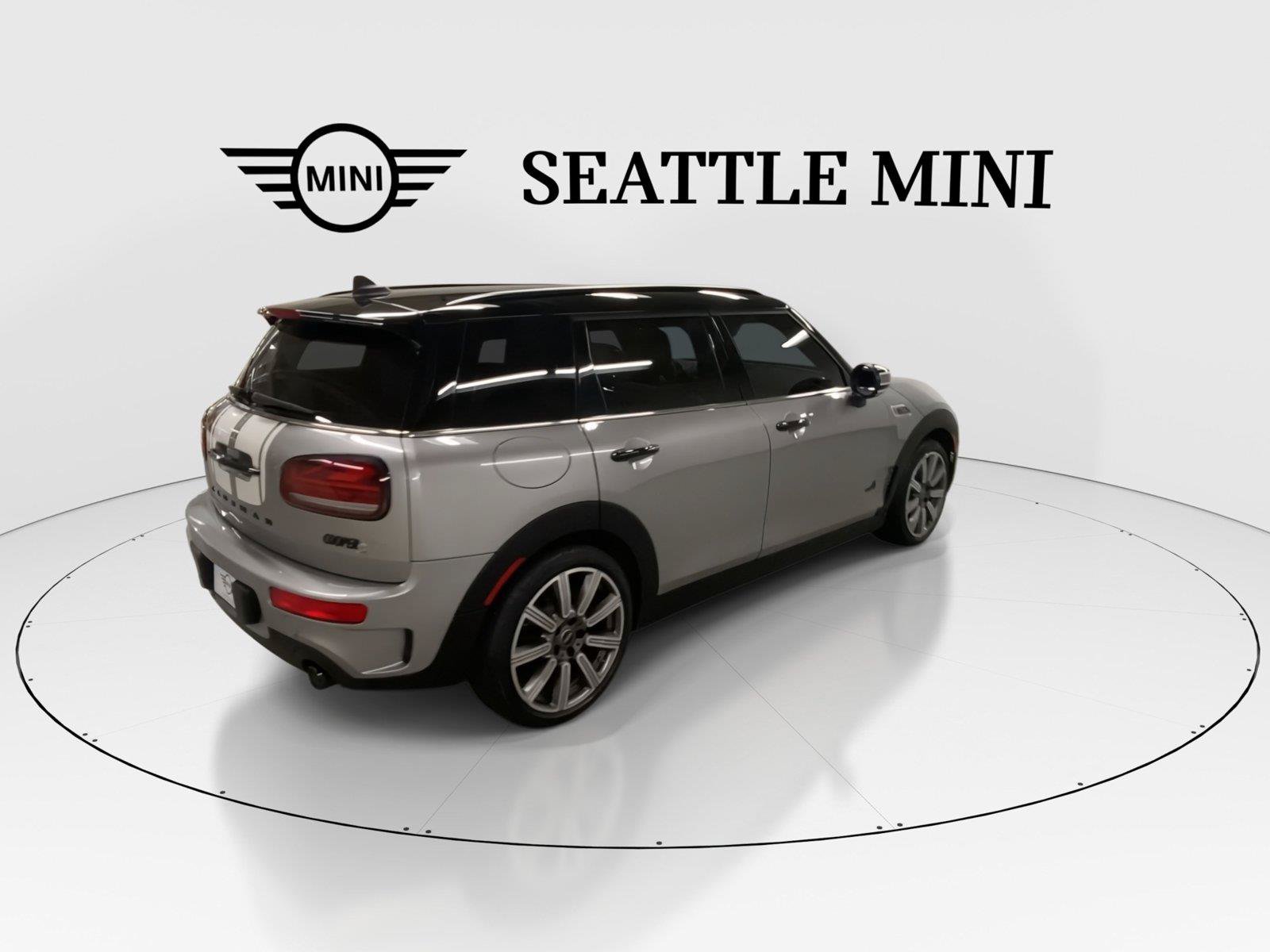 Used 2023 MINI Cooper Clubman S AWD/4WD image 11