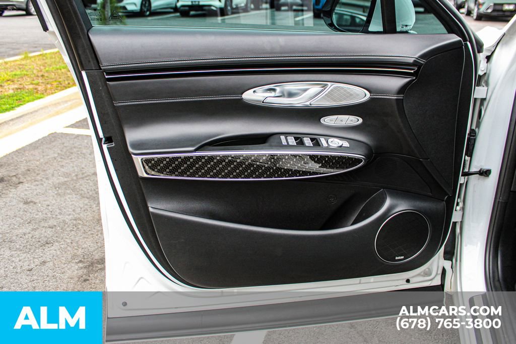 Used 2022 Genesis GV70 3.5T Sport w/ Sport Prestige Package image 38