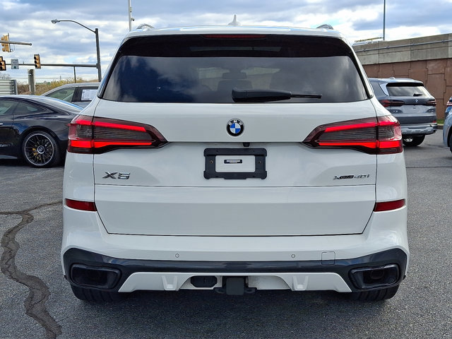 Certified 2022 BMW X5 xDrive40i w/ M Sport Package image 5
