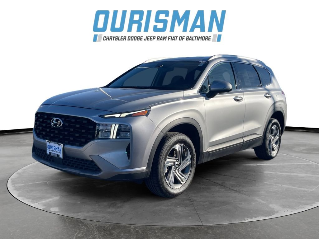 Used 2023 Hyundai Santa Fe SEL image 2