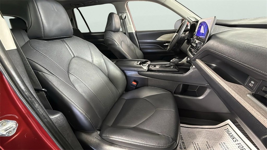 Used 2024 Toyota Grand Highlander XLE image 49